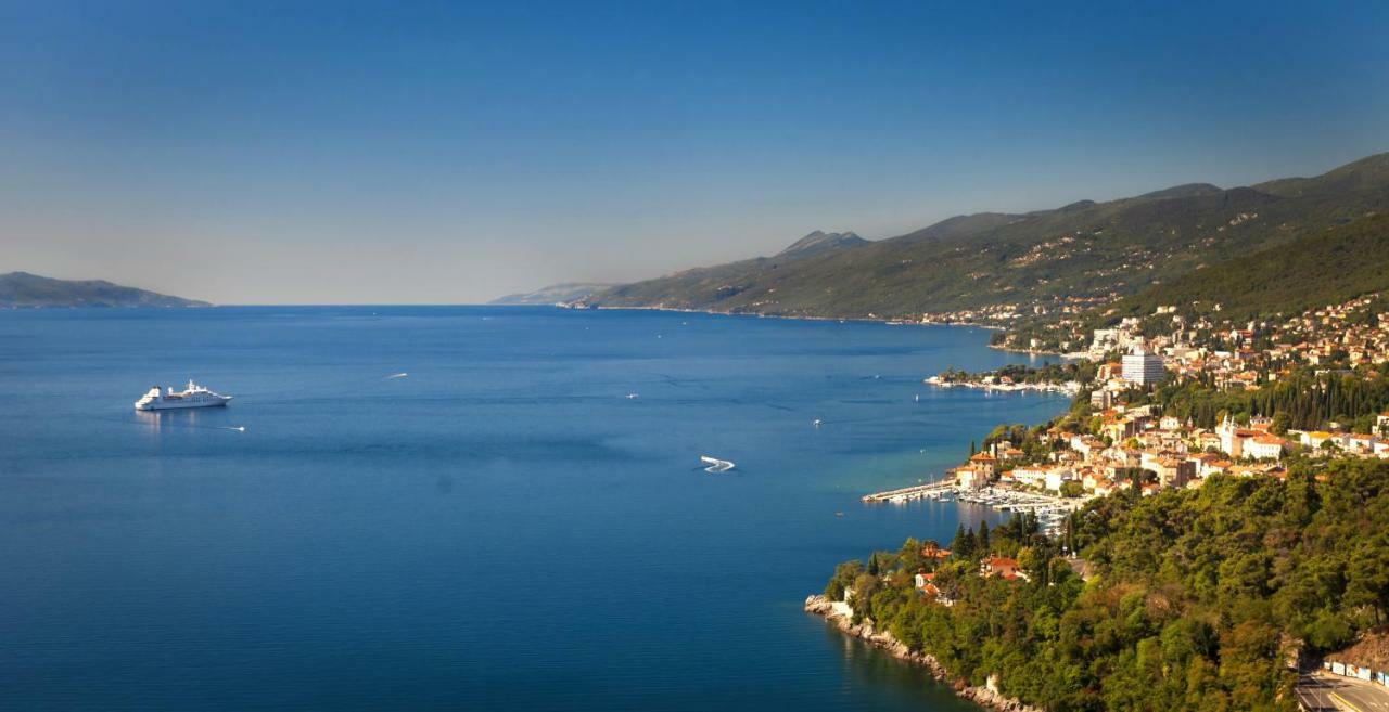 Apartment Villa Maria 10 With Swimming Pool Opatija Exterior foto