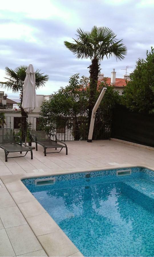 Apartment Villa Maria 10 With Swimming Pool Opatija Exterior foto